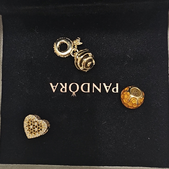 NEW Set Pandora SHINE Gold Sweet Honey comb heart bee - Picture 2 of 3